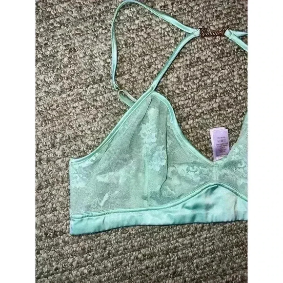 SAVAGE X FENTY SIZE LARGE - Picture 4 of 9